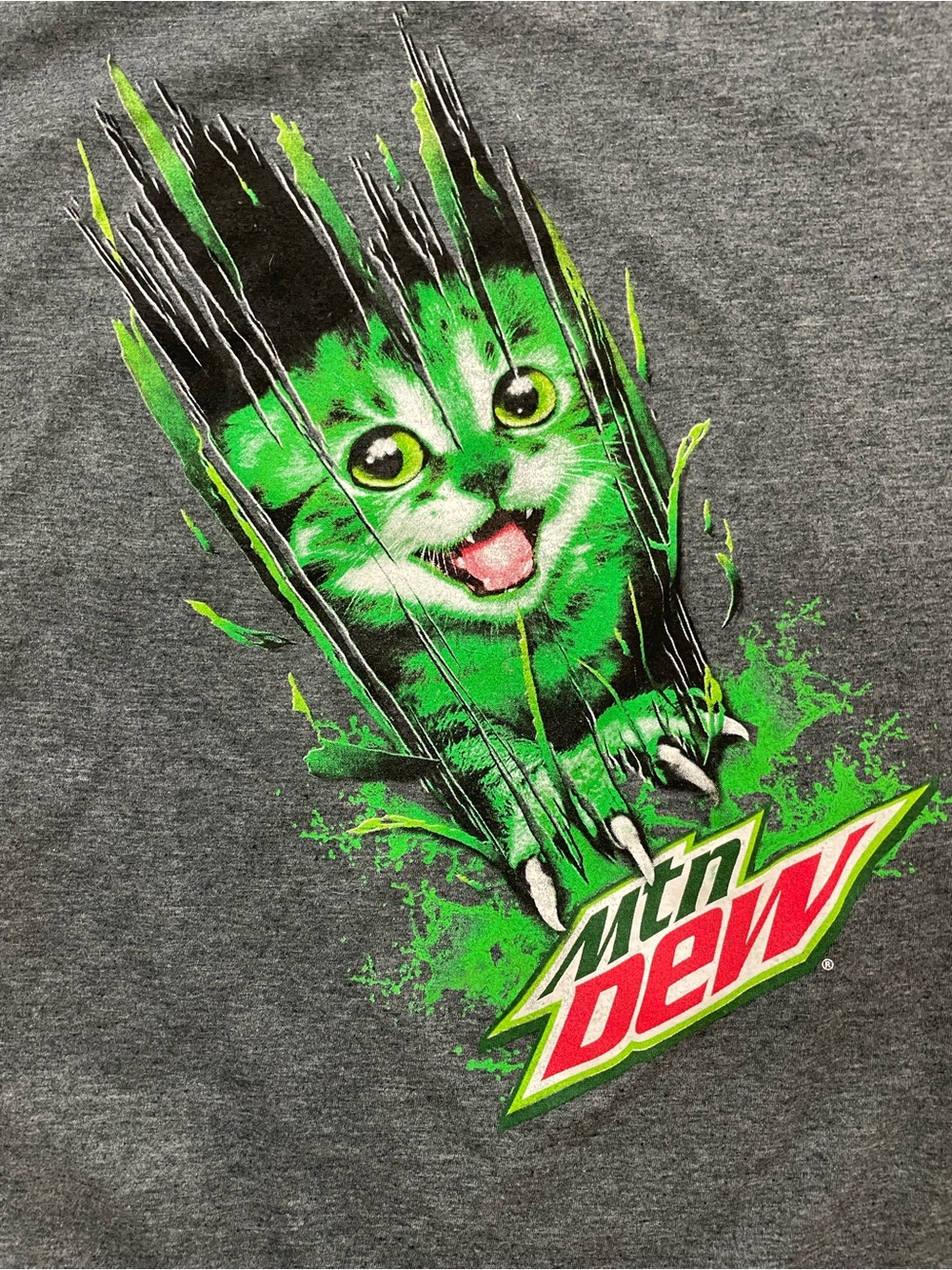 Mountain Dew Kitty Cat Claw Ripping Graphic Tee T-Shirt Large Gray Excellent